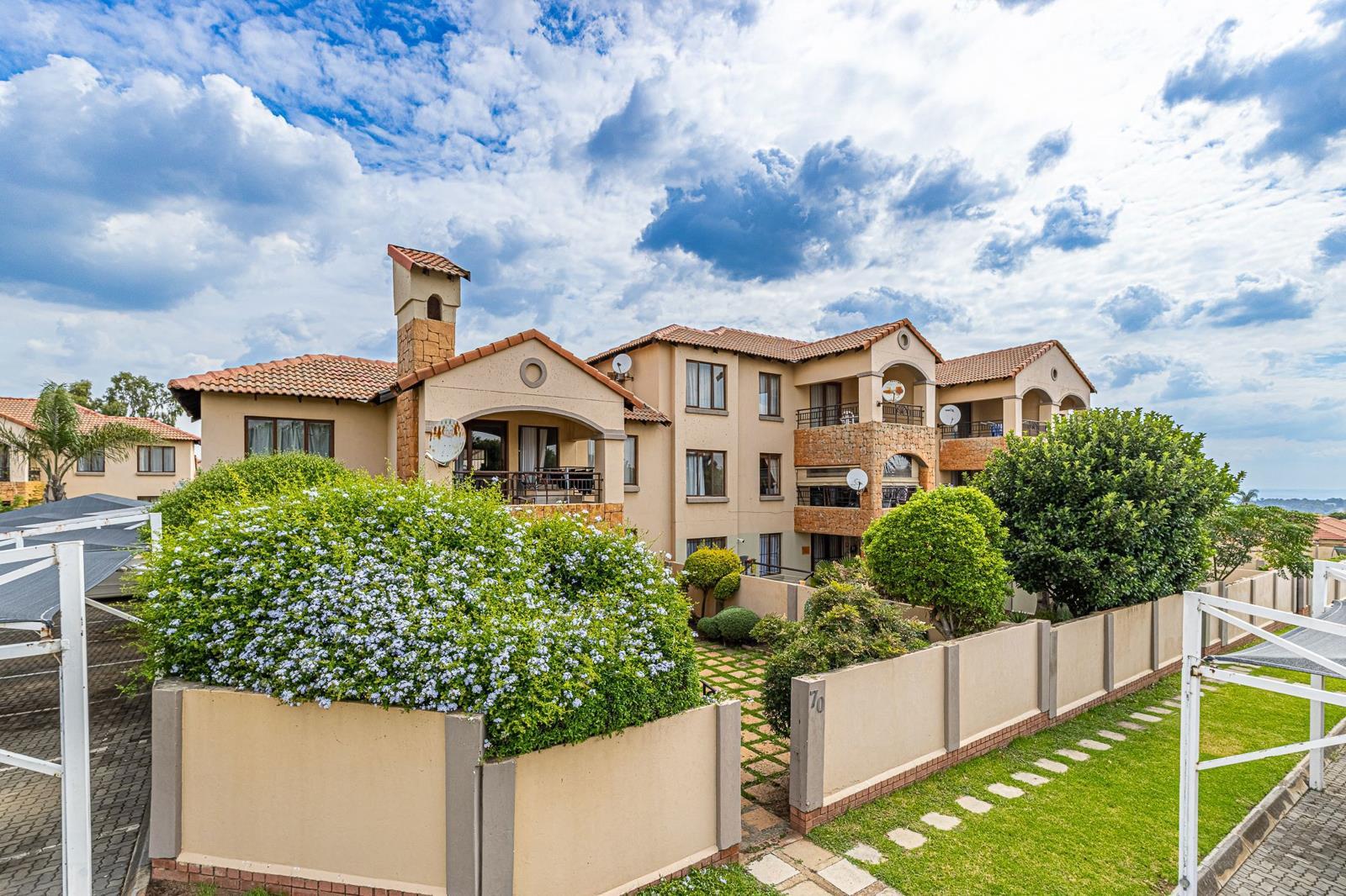 2 Bedroom Apartment in Halfway Gardens