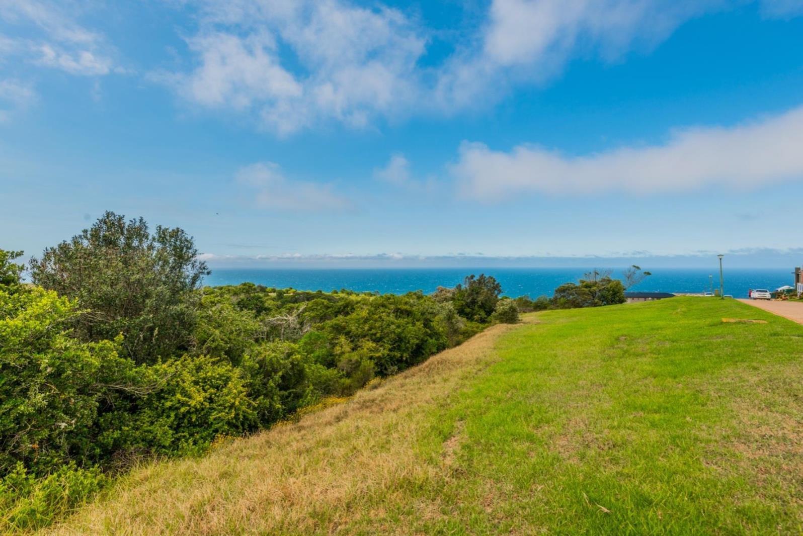 703 m² Land available in Le Grand Estate