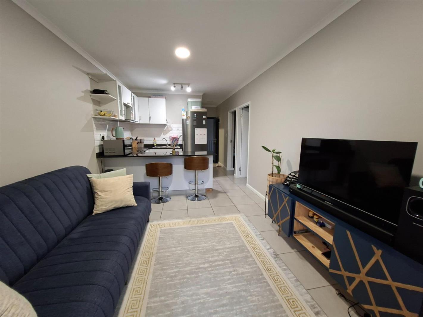 2 Bedroom Apartment in Waterfall