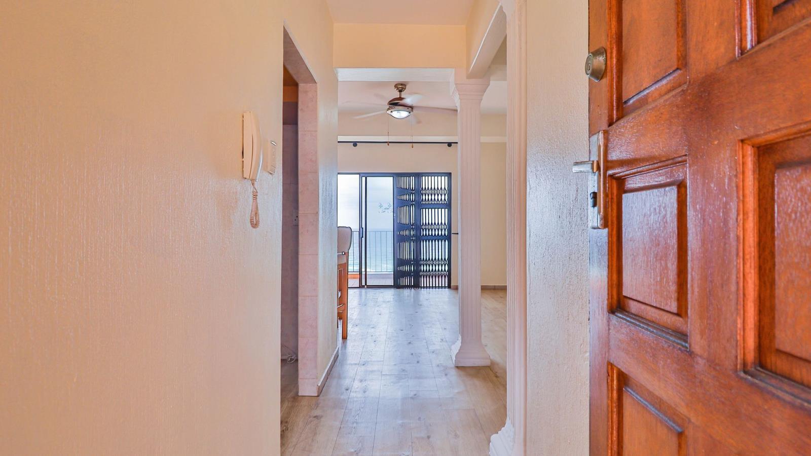 2 Bedroom Apartment in Amanzimtoti