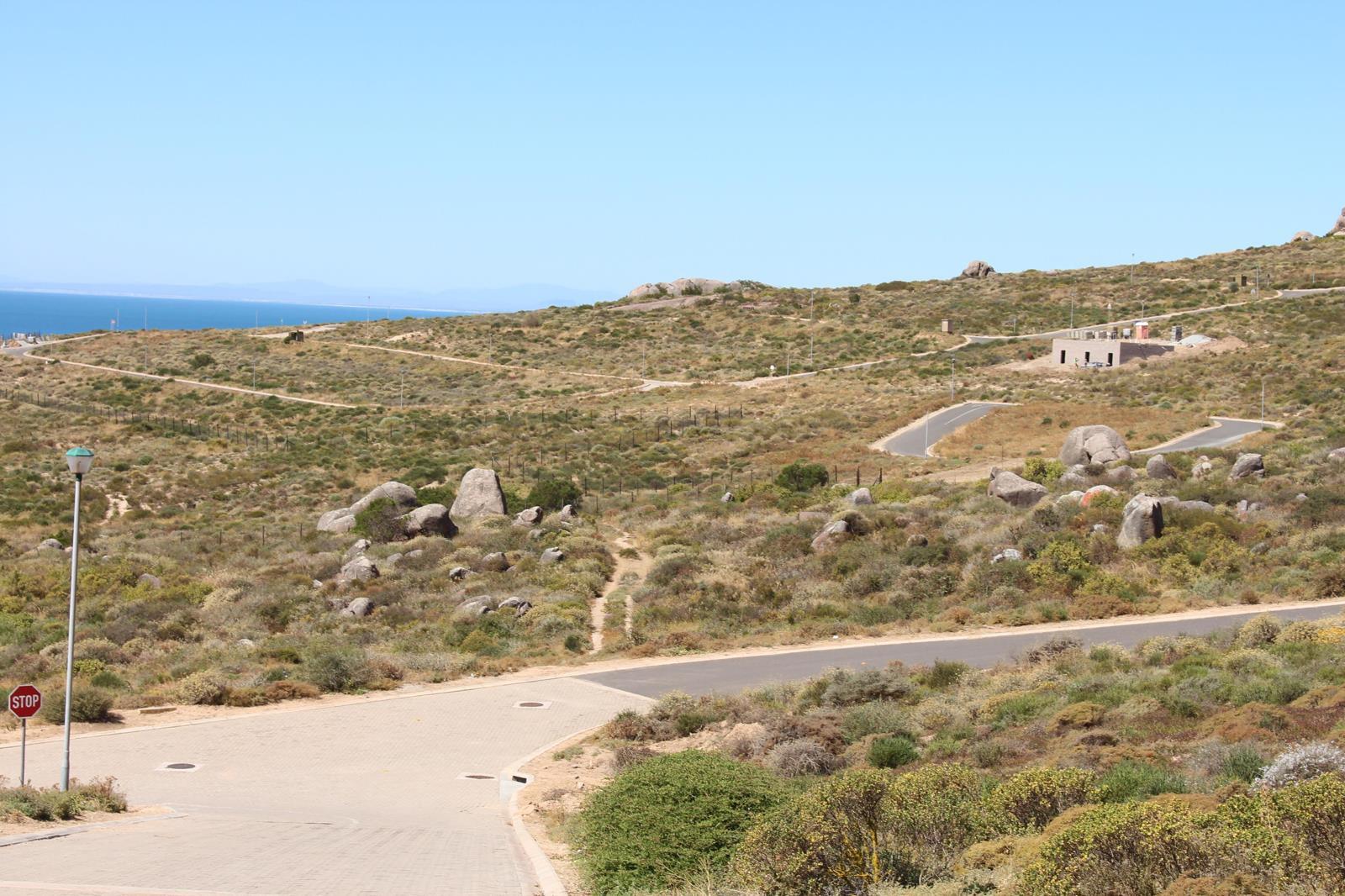 427 m² Land available in St Helena Views