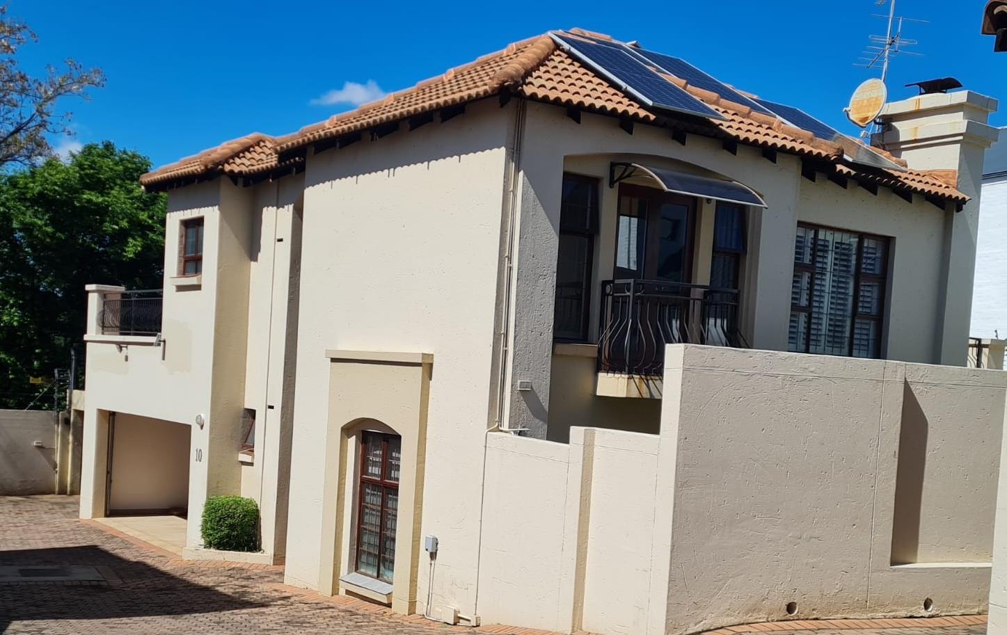 4 Bedroom House in Bryanston East