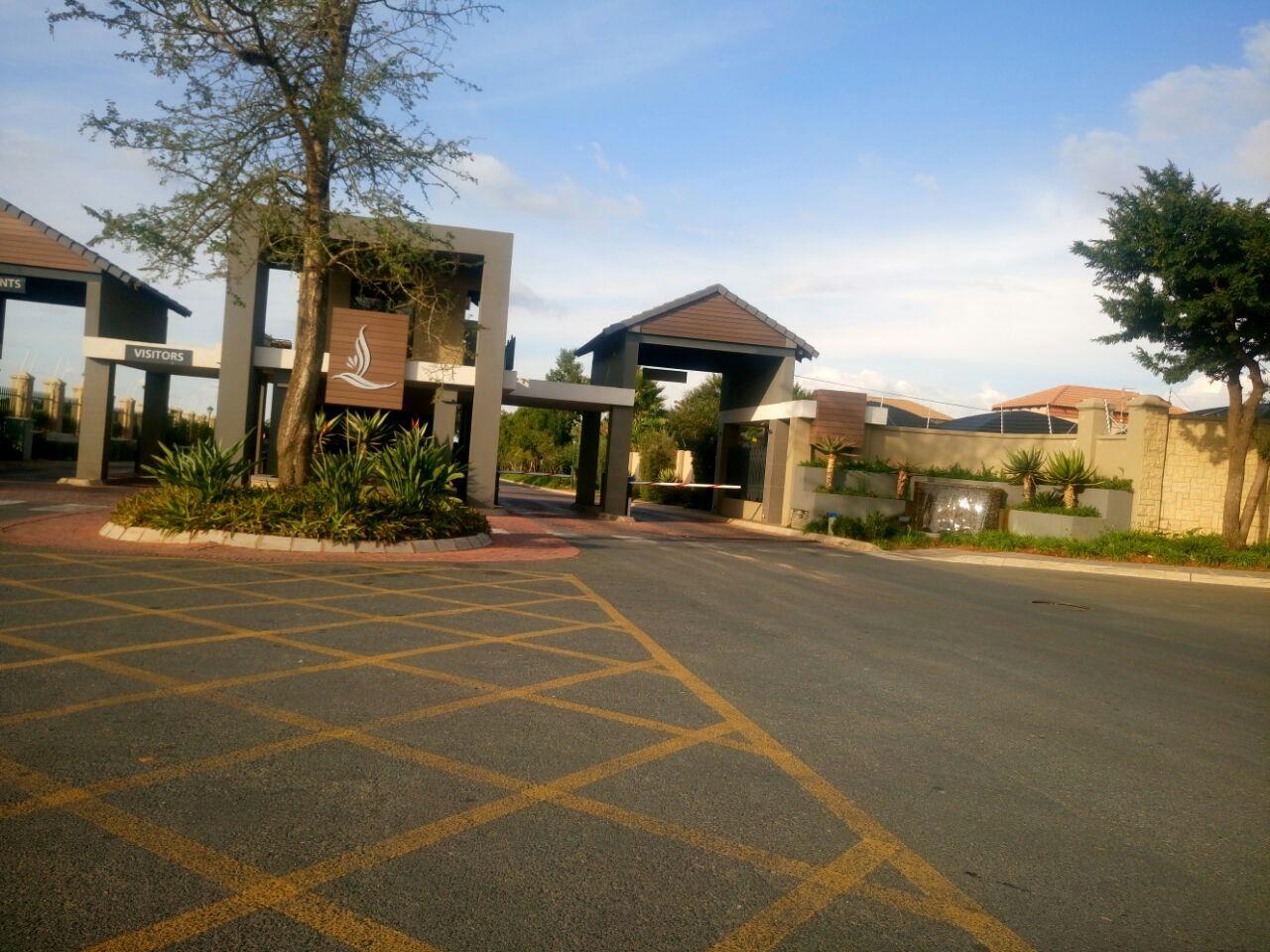 2 Bedroom Townhouse in Clearwater Estate