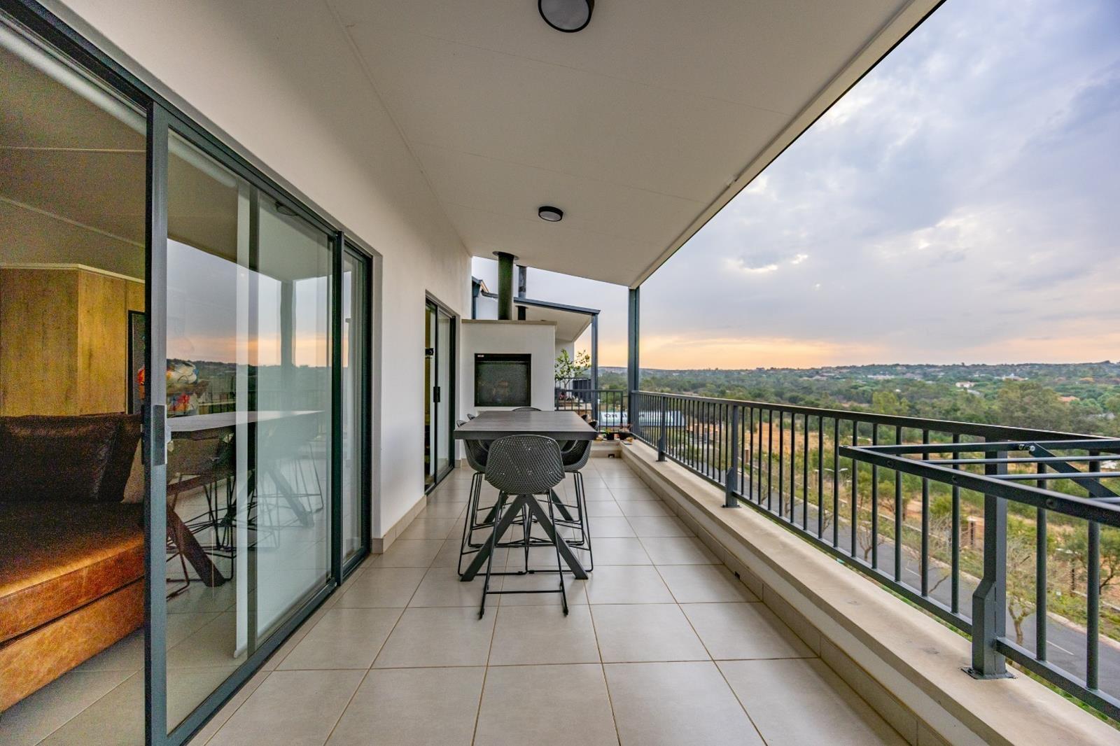 3 Bedroom Apartment in Mooikloof Equestrian Estate