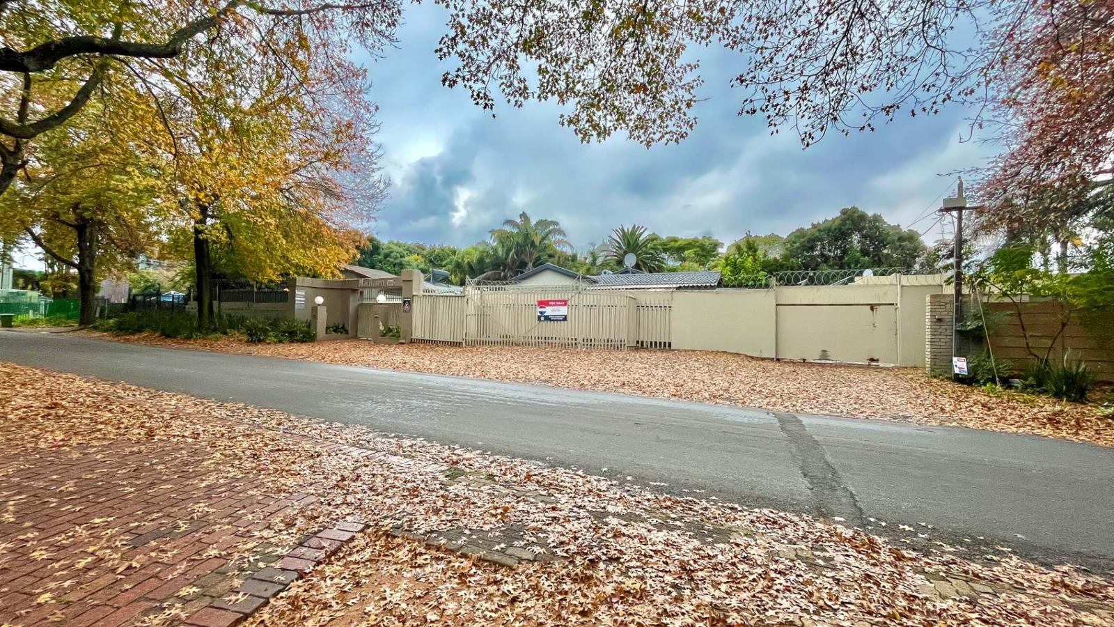 14 Bedroom House in Ferndale