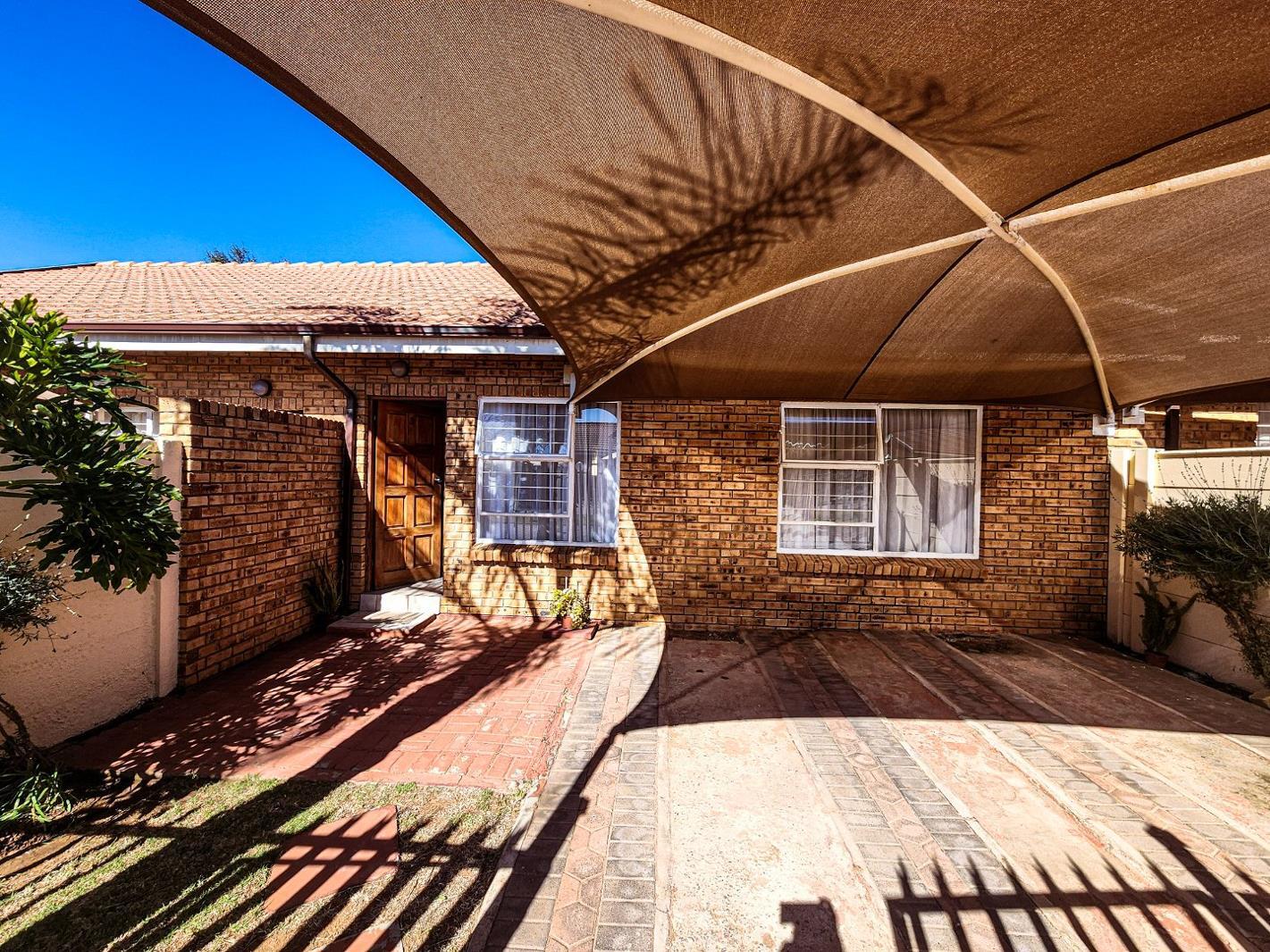 2 Bedroom Townhouse in Greenhills