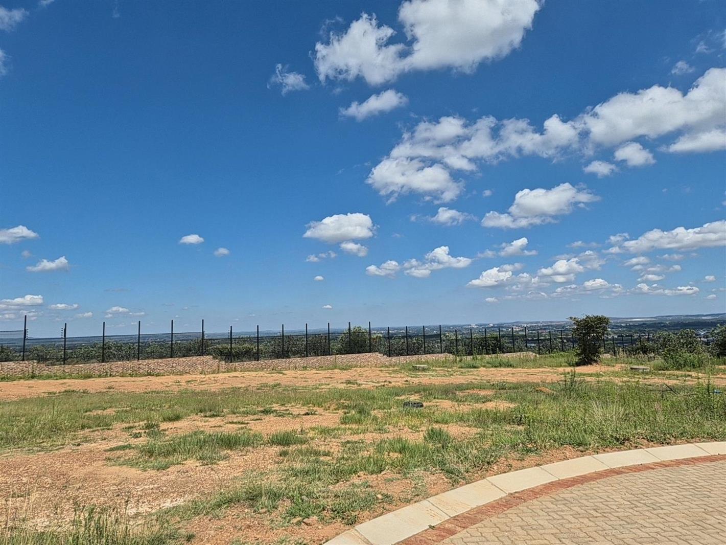 752 m² Land available in Potchefstroom Central