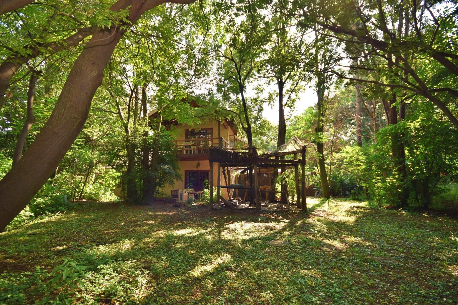 4 Bedroom House in Ferndale