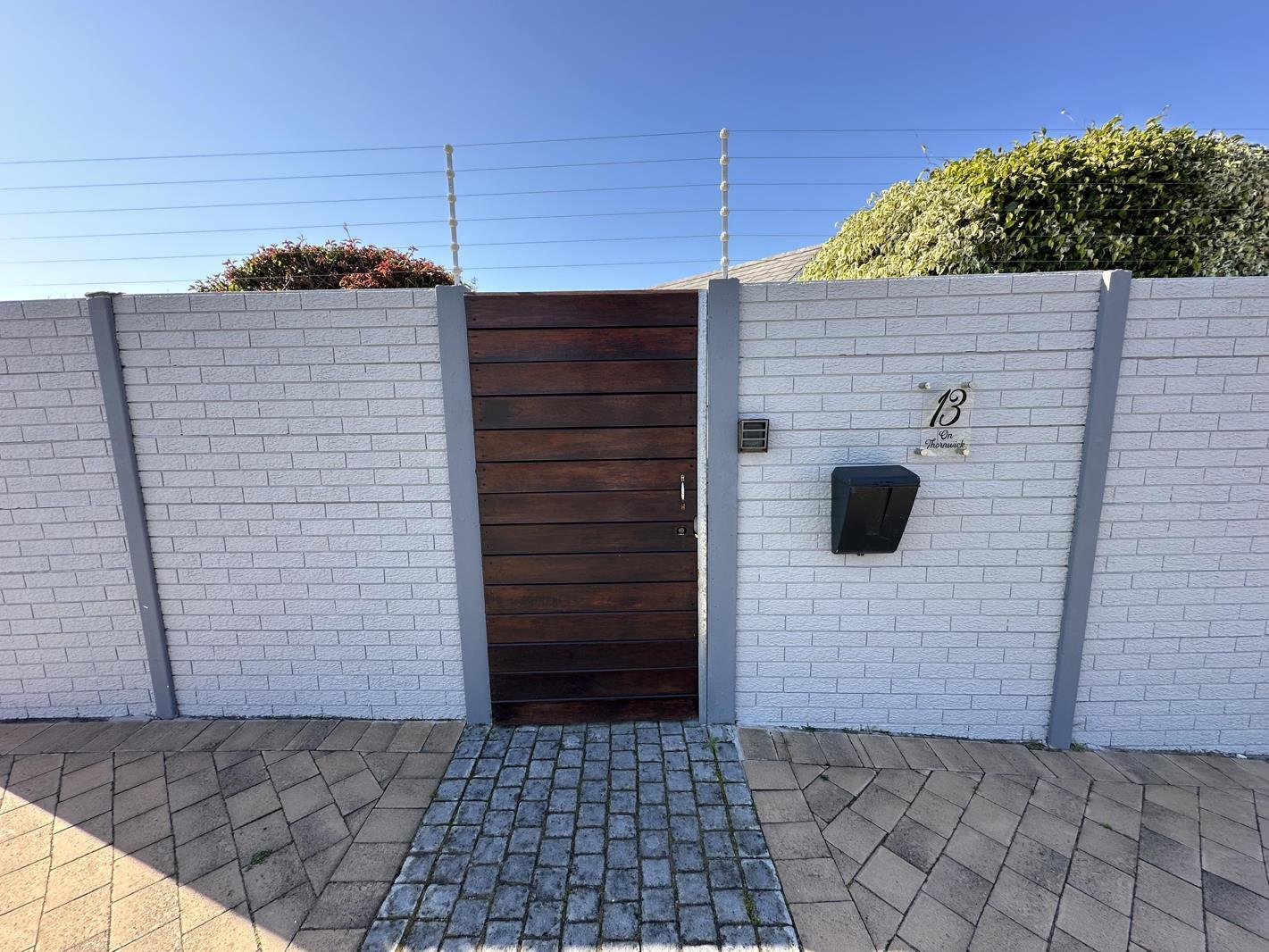 3 Bedroom House in Plumstead