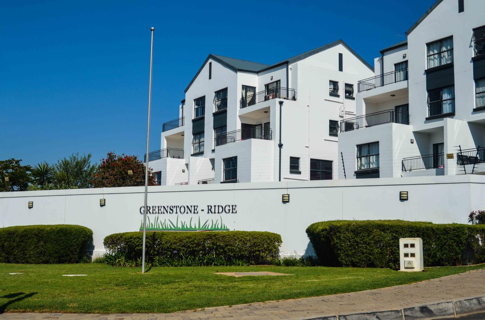 2 Bedroom Apartment in Greenstone Hill