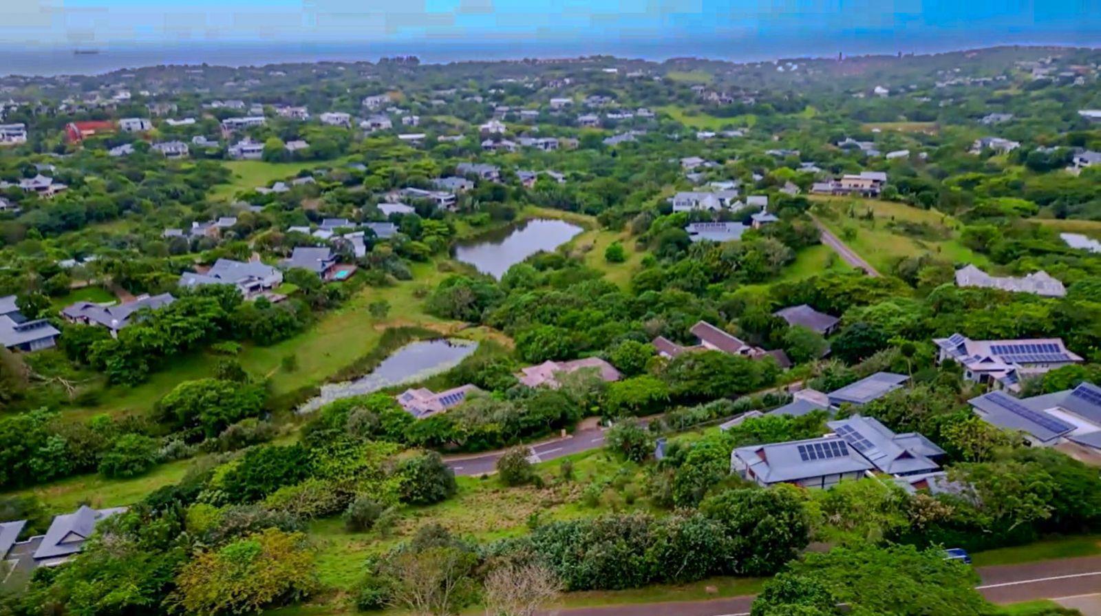 1 605 m² Land available in Simbithi Estate