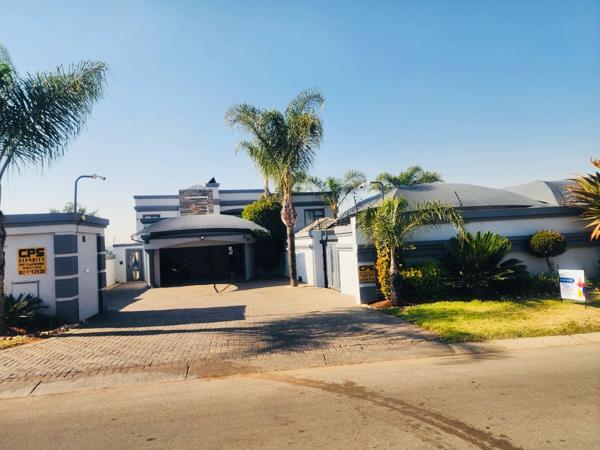 4 Bedroom House in Liefde en Vrede