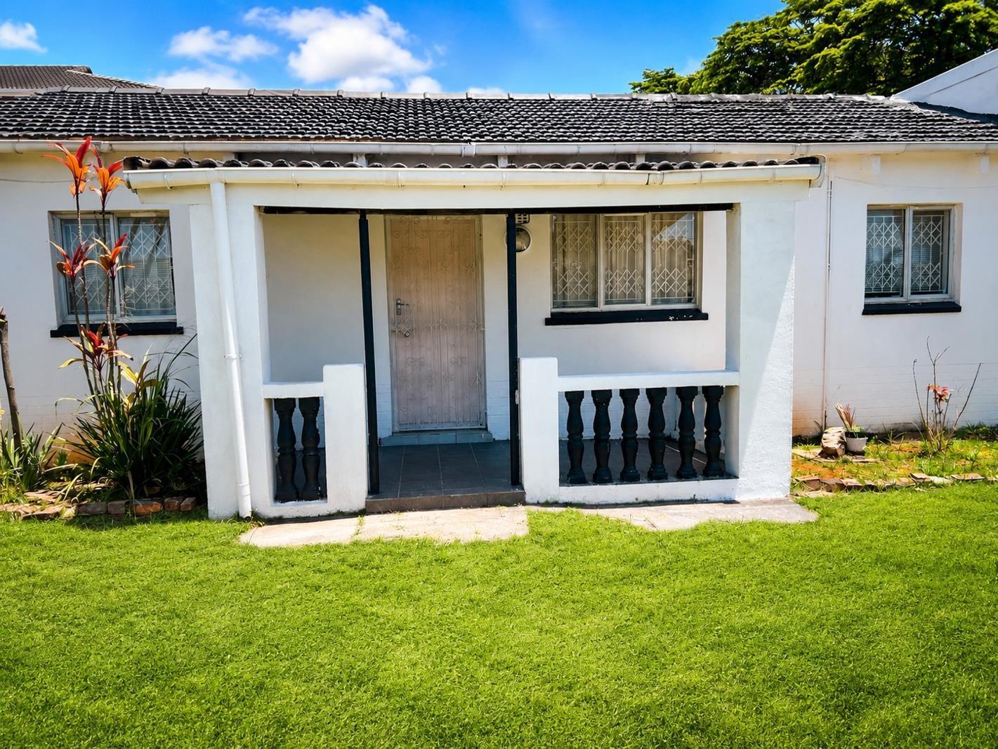 2 Bedroom Garden Cottage in Sydenham