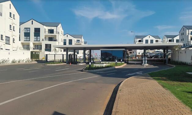 2 Bedroom Apartment in Greenstone Crest