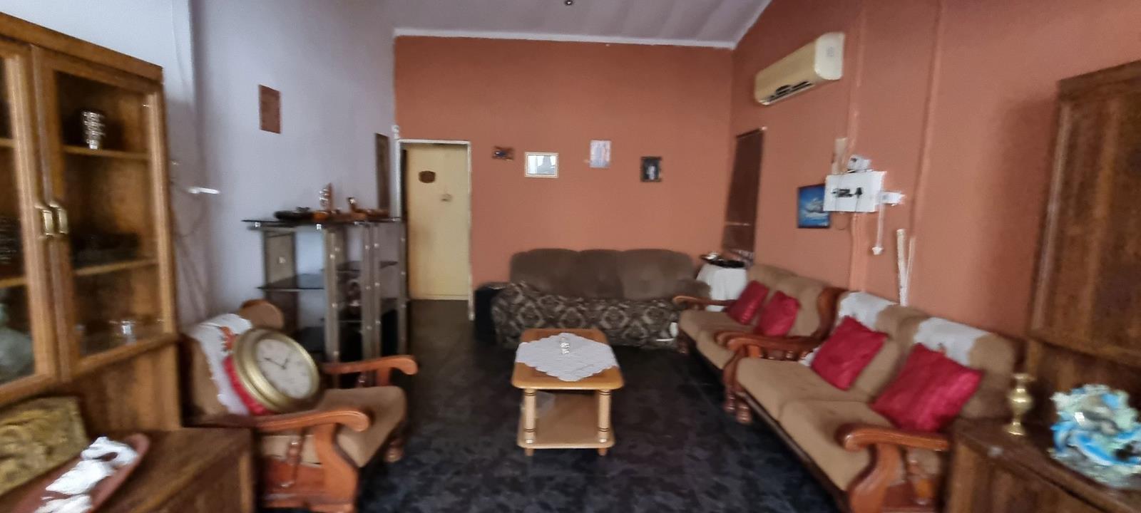 3 Bedroom House in Roodepan