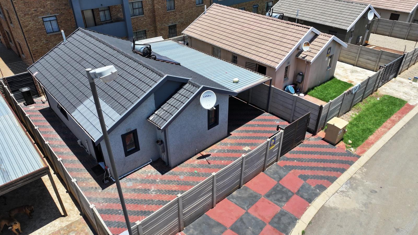 3 Bedroom House in Sky City