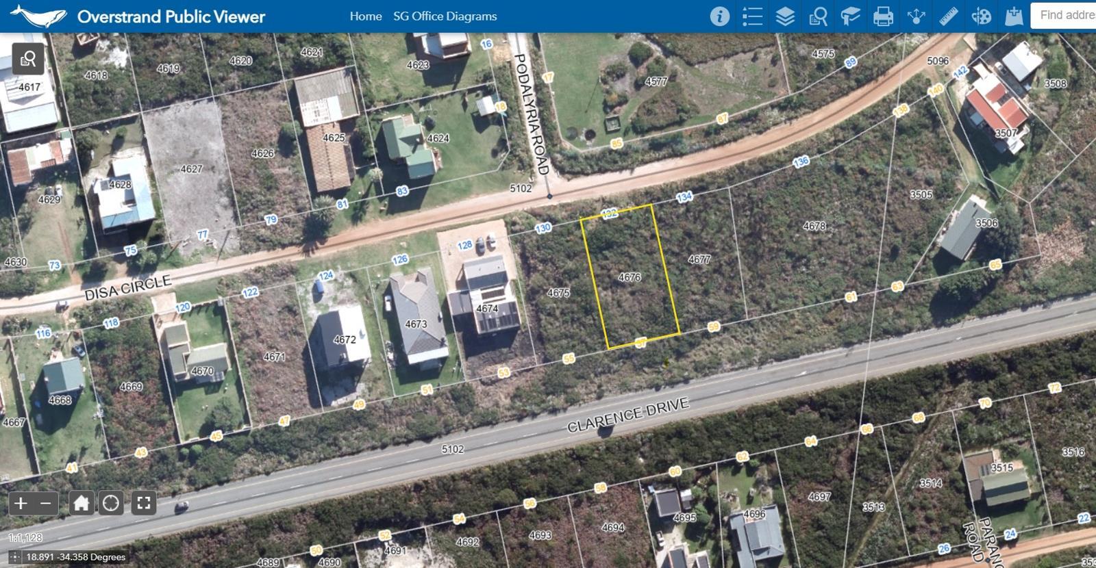 880 m² Land available in Bettys Bay