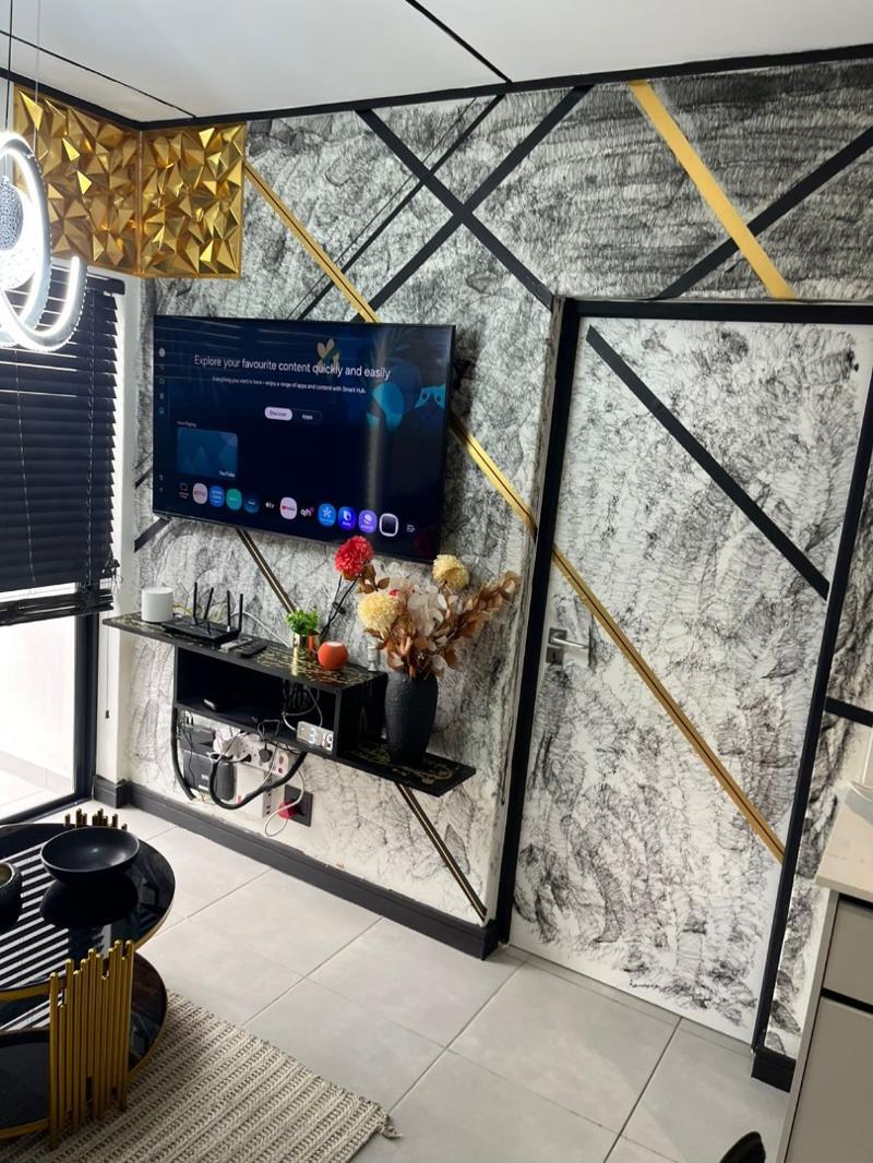 1 Bedroom Apartment in Waterfall