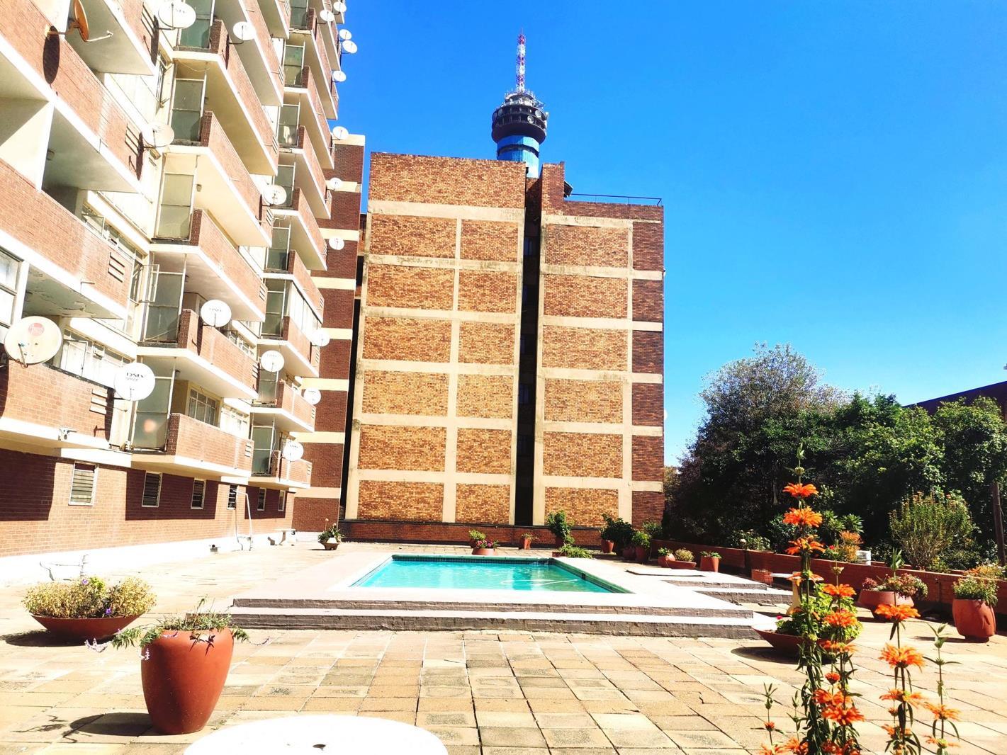 Studio Apartment in Berea