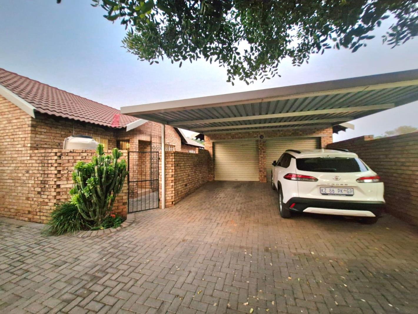 3 Bedroom Townhouse in Annlin