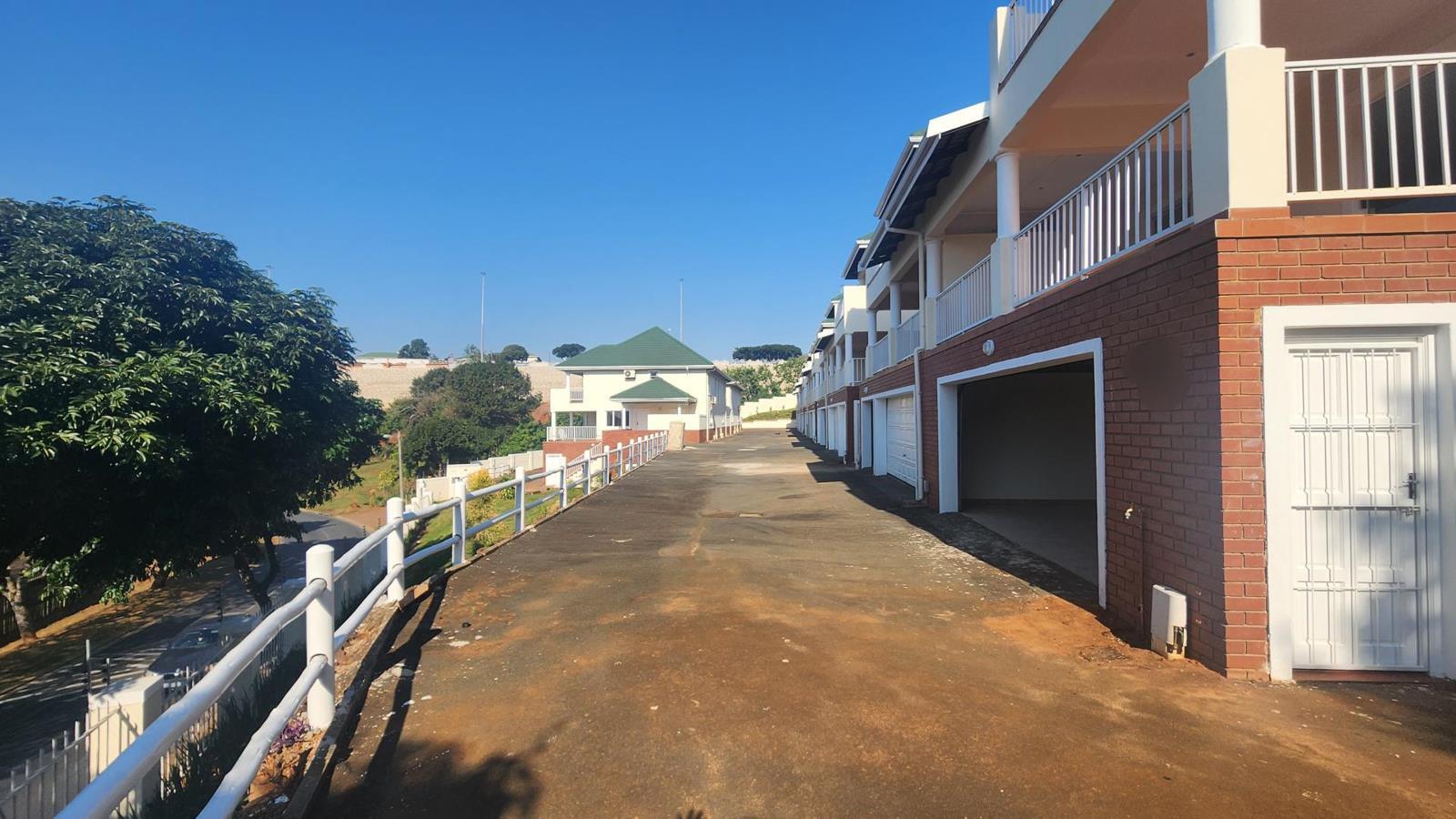 3 Bedroom Townhouse in Mount Edgecombe Country Club Estate