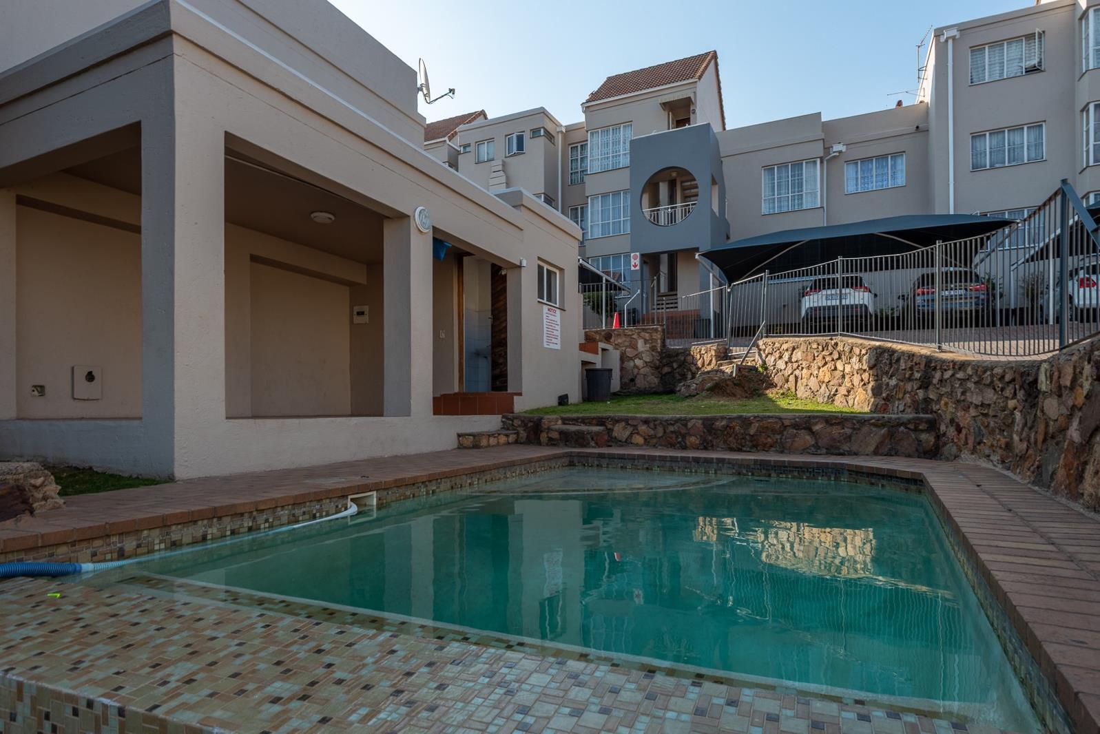 2 Bedroom Townhouse in Ridgeway