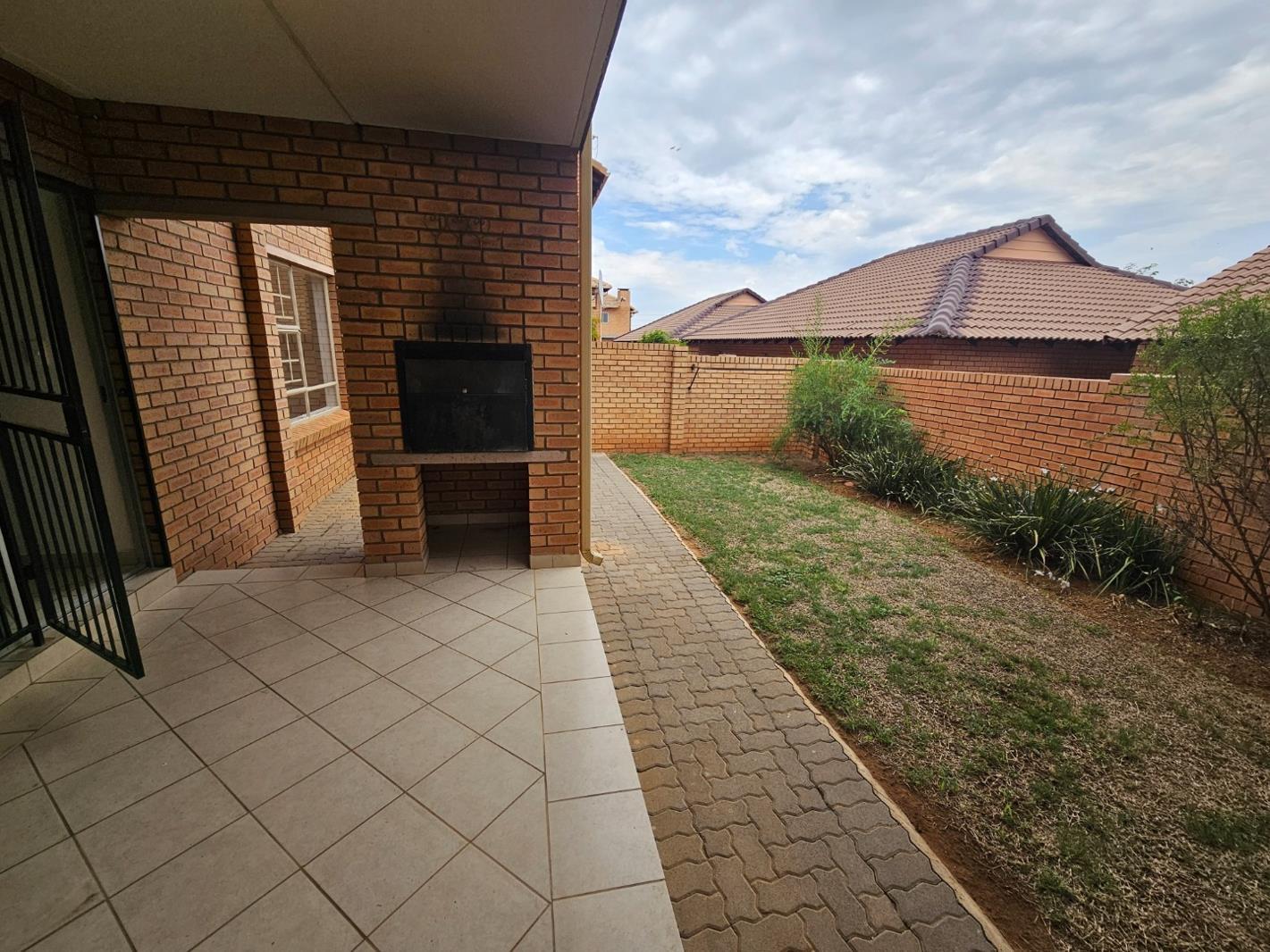 2 Bedroom Apartment in Hazeldean