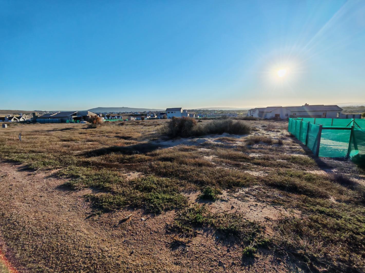 665 m² Land available in Langebaan Country Estate