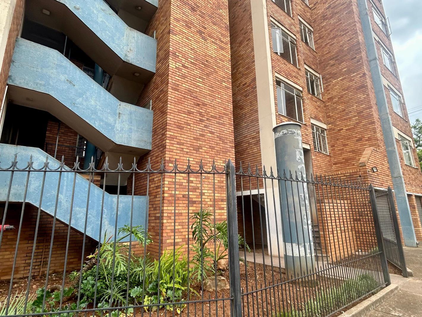 3 Bedroom Apartment in Sunnyside
