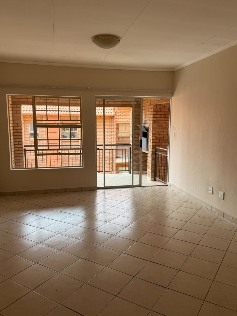 2 Bedroom Apartment in Paramount Estate