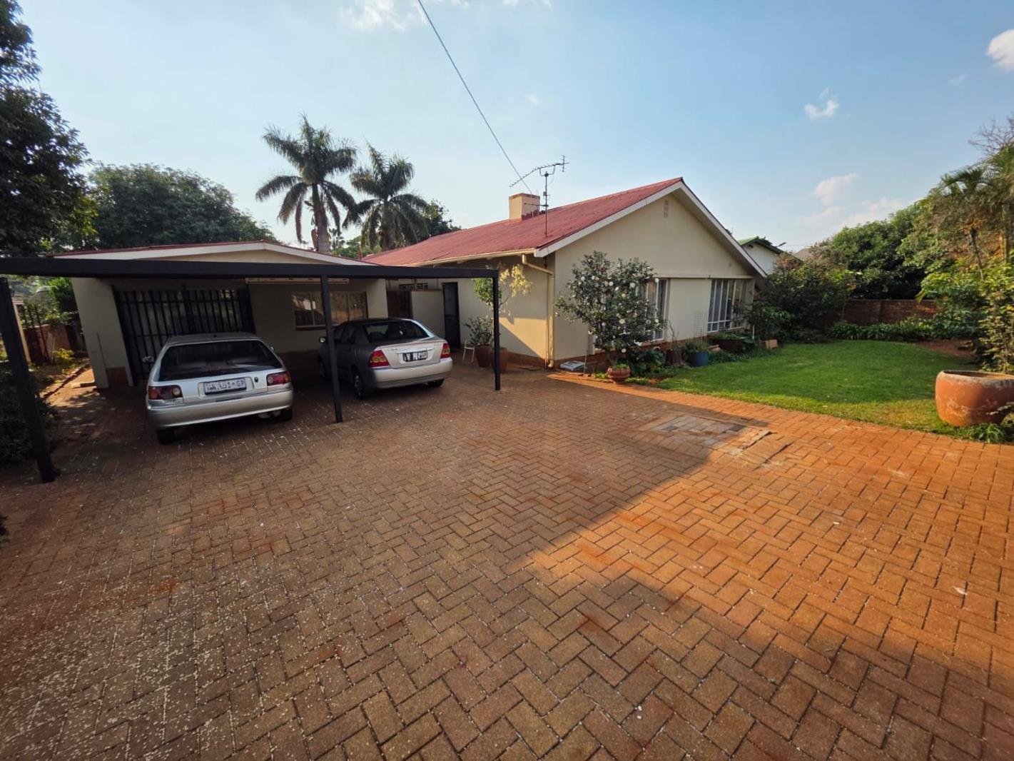 4 Bedroom House in Annlin