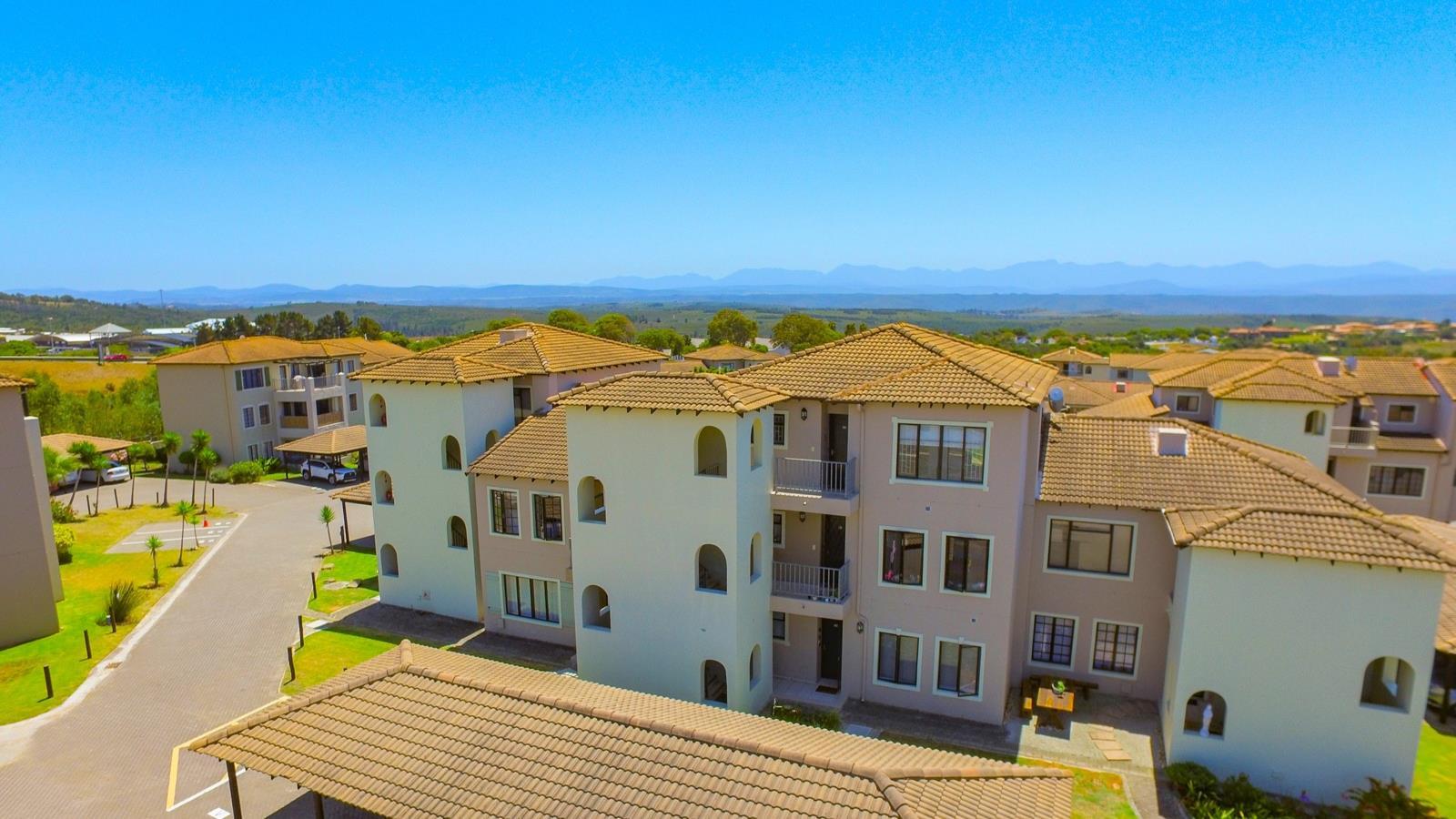 2 Bedroom Apartment in Plettenberg Bay