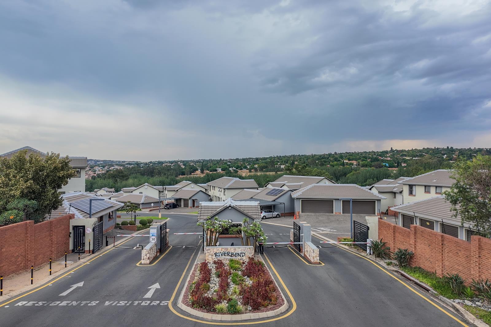 2 Bedroom Apartment in Kyalami Hills