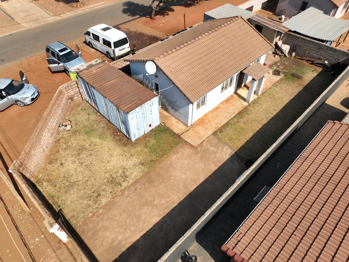 3 Bedroom House in Protea Glen