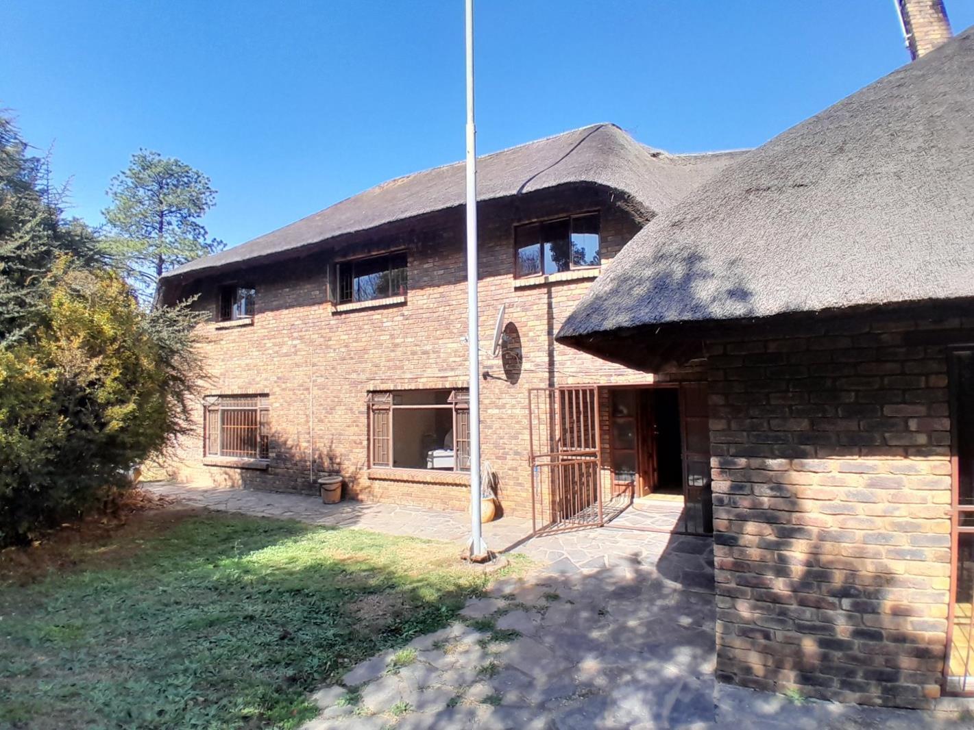 5 Bedroom House in Randjesfontein