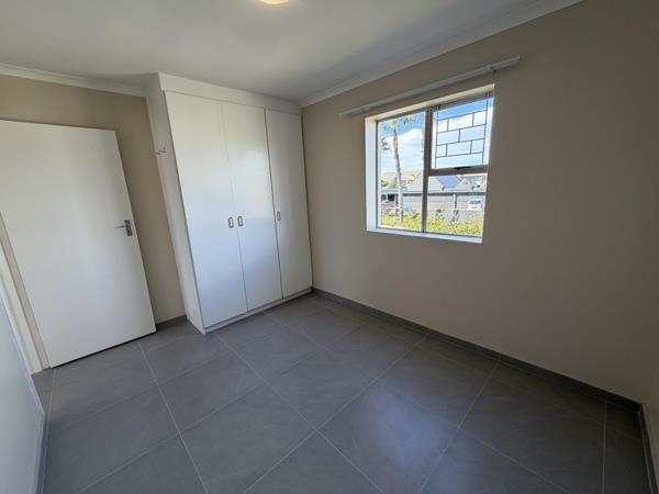2 Bedroom Apartment in West Beach