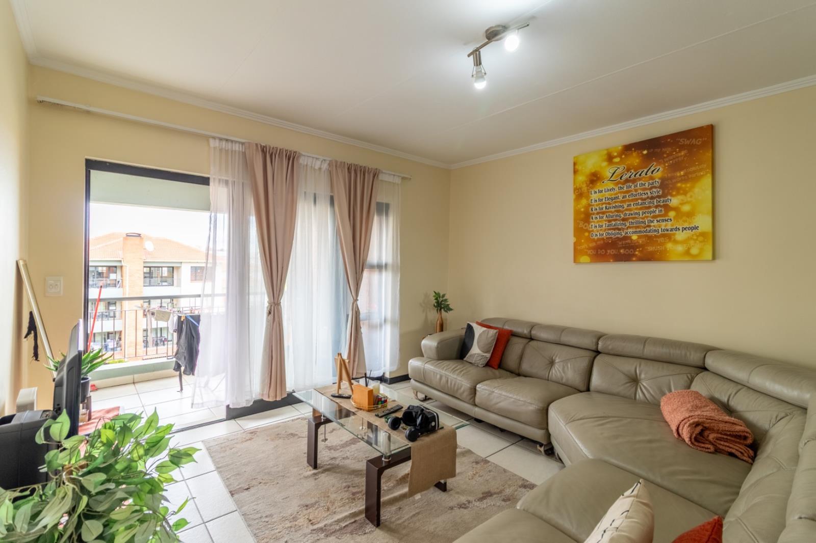 2 Bedroom Apartment in Greenstone Hill