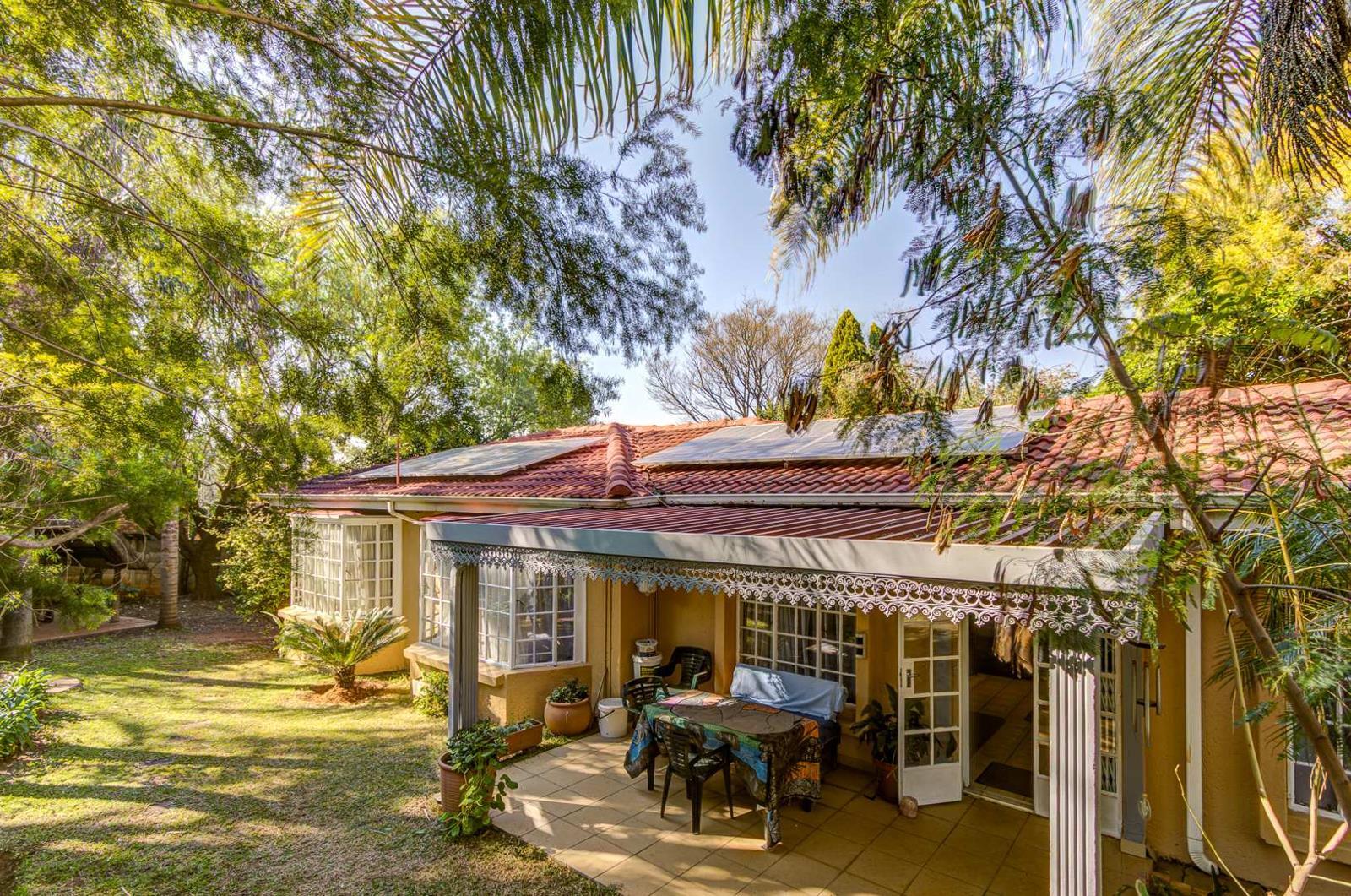 3 Bedroom House in Glen Marais