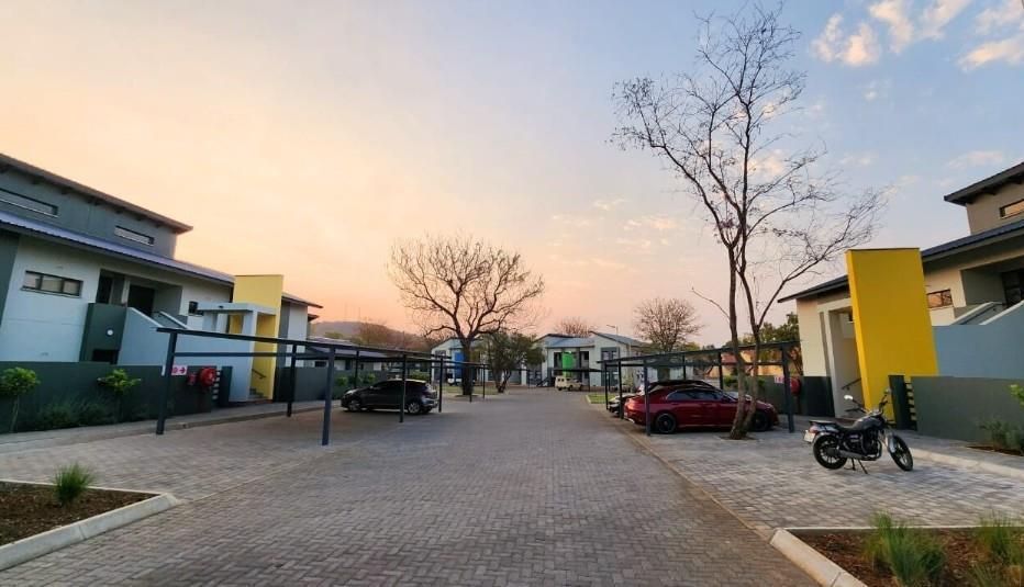 3 Bedroom Apartment in Waterval East