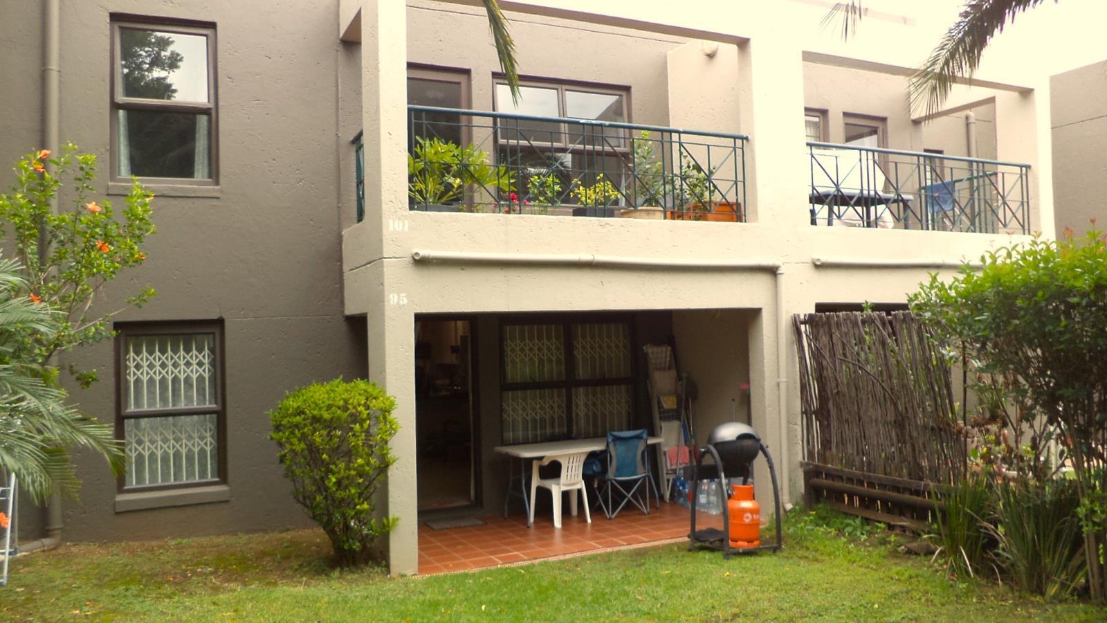 2 Bedroom Townhouse in Marais Steyn Park