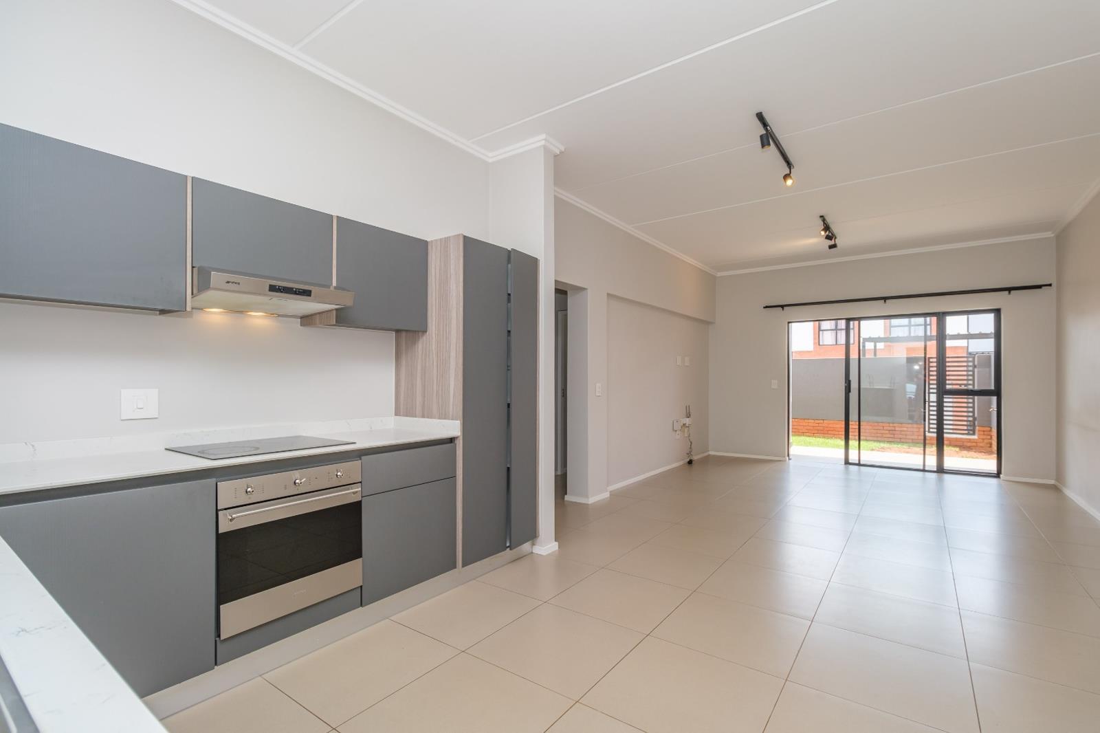 2 Bedroom Apartment in Bryanston