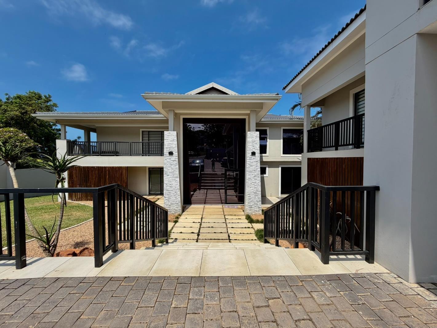 4 Bedroom House in La Lucia