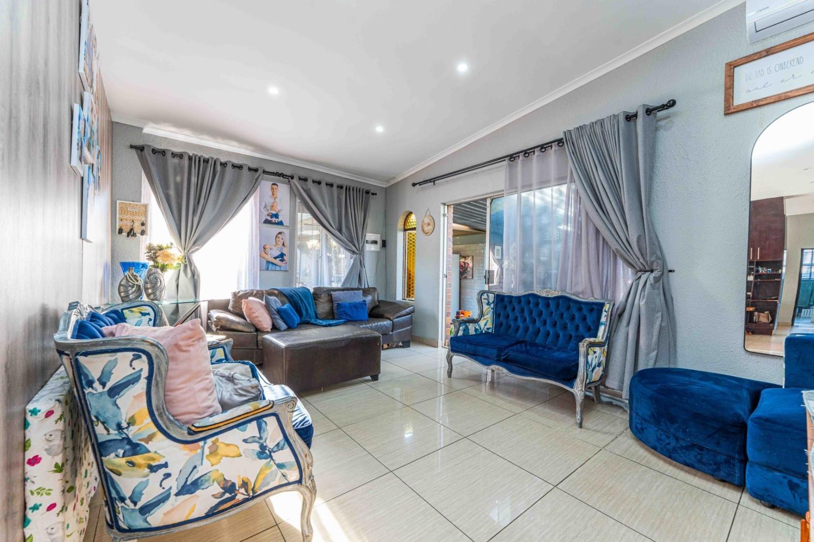 5 Bedroom House in Witpoortjie