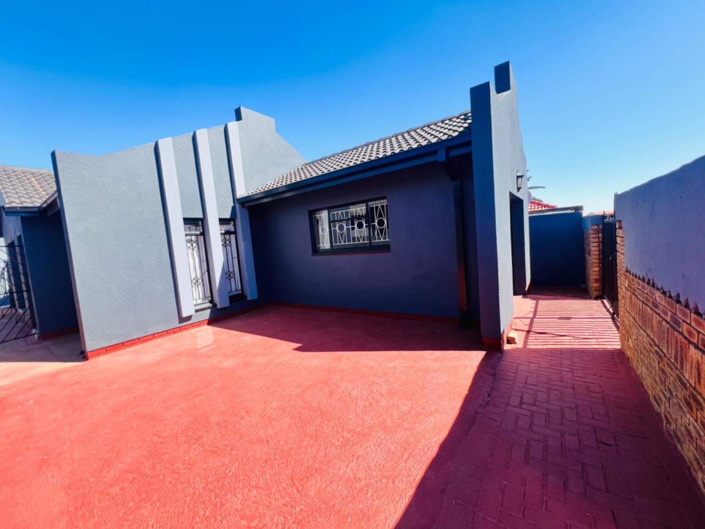 3 Bedroom House in Protea North