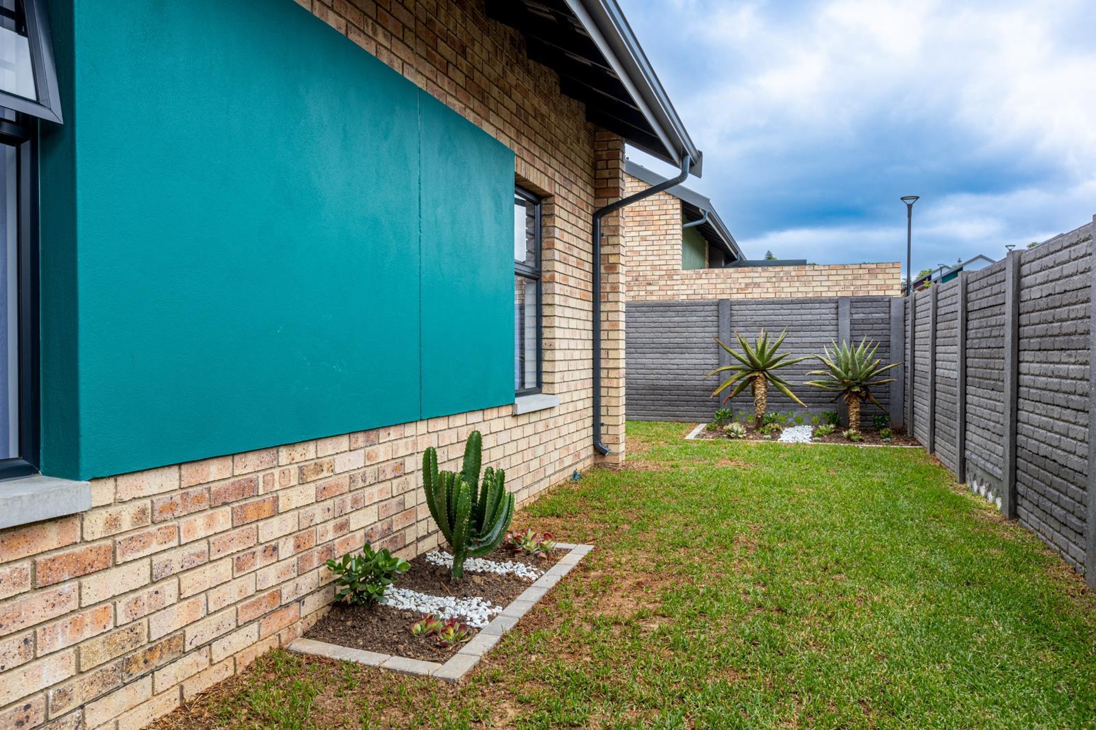 3 Bedroom Simplex in Heuweloord