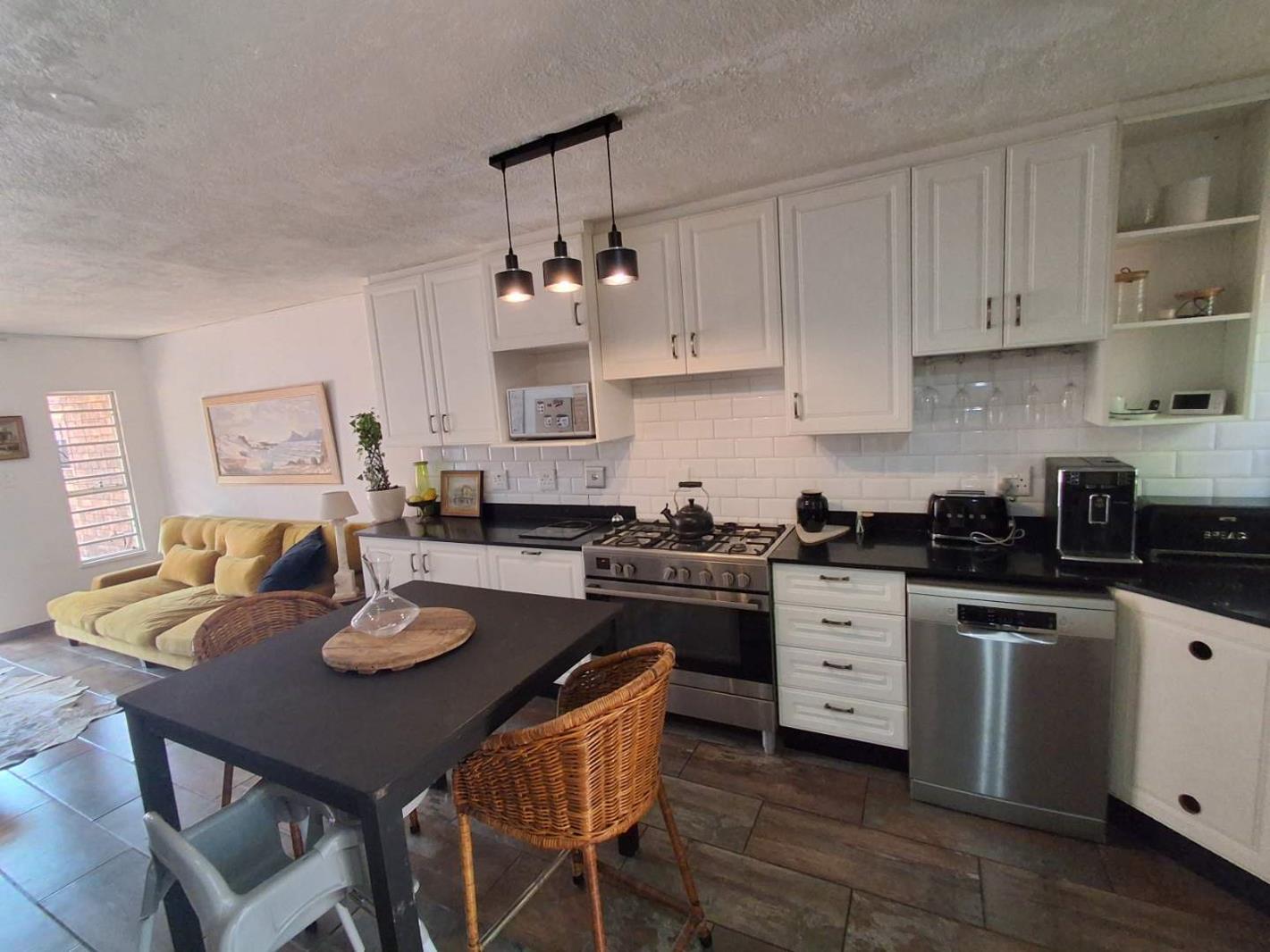 2 Bedroom Townhouse in Monument Park