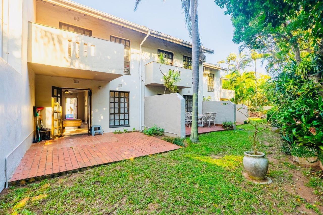 2 Bedroom Apartment in Umhlanga Rocks