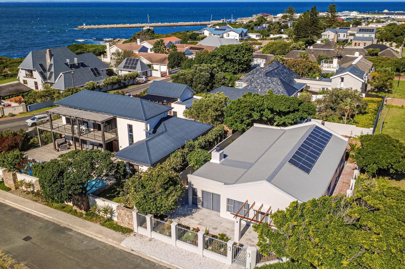 4 Bedroom House in Westcliff