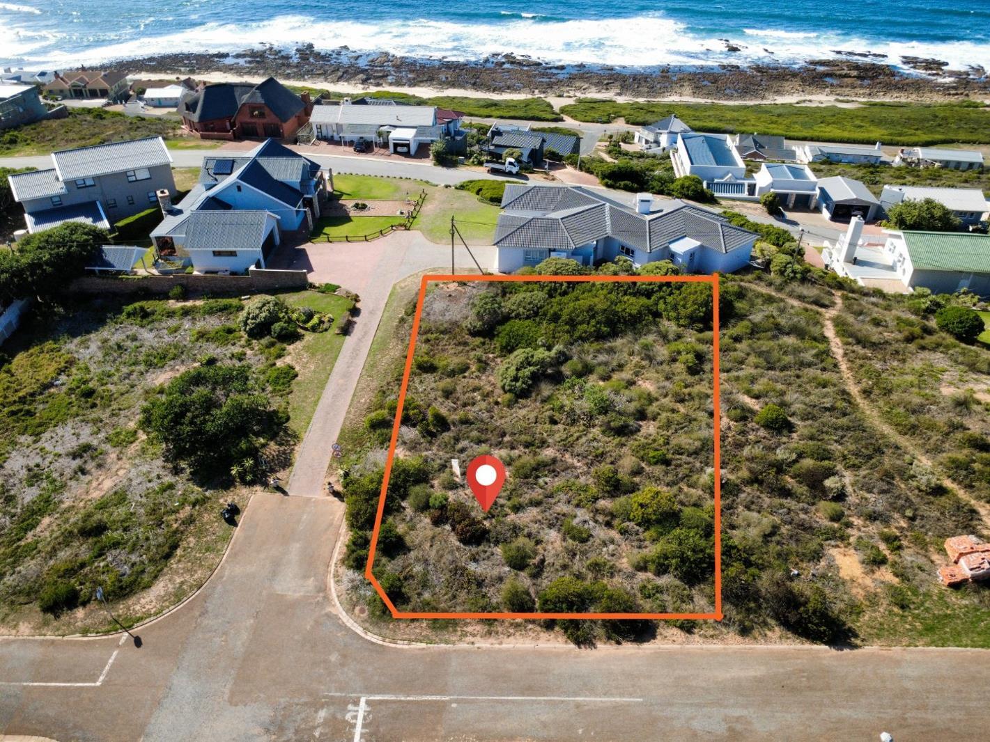 707 m² Land available in Jongensfontein