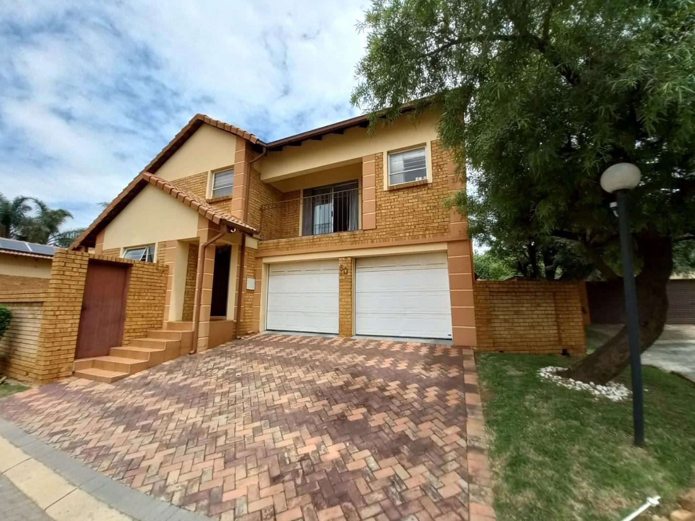 5 Bedroom House in Edenglen